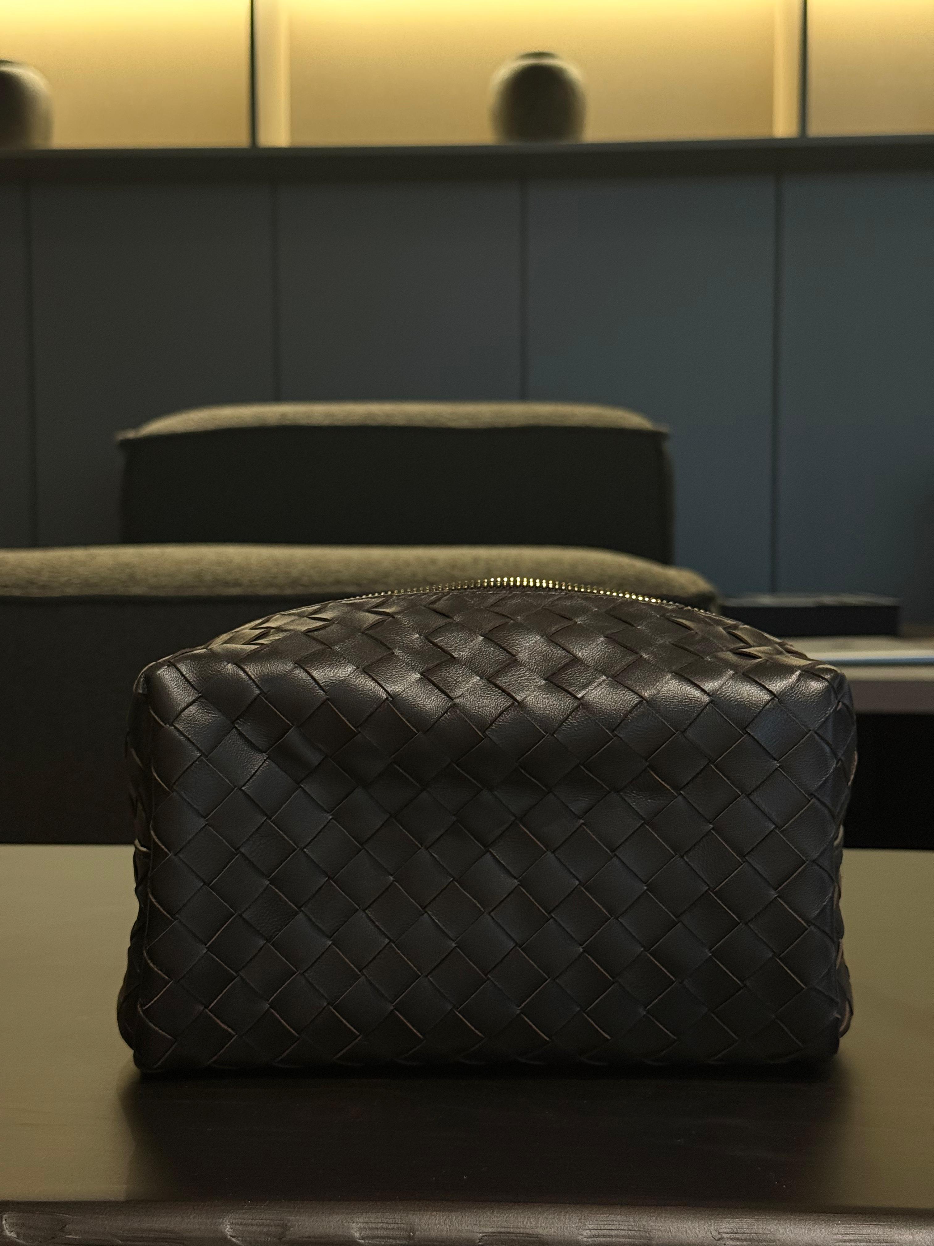 Leather Pouch Estelle